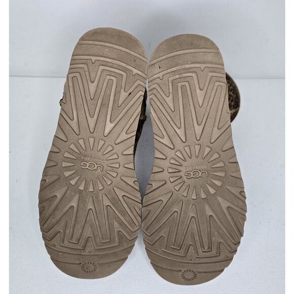 UGG Classic Short Rosette Animal Print Leopard SIZE 6 brown boots 1006072 - Picture 8 of 9